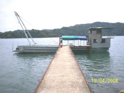 marine construction barge