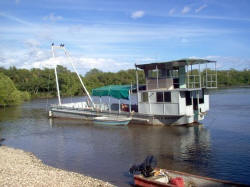 Chiriqui marine construction barge